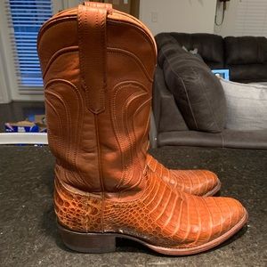 Tecovas The Dillon size 10